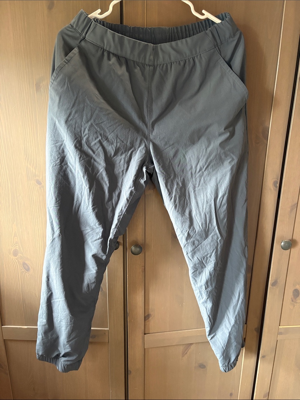 Mountain Hardwear Women’s Fleece Gray Elastic-Waist Joggers